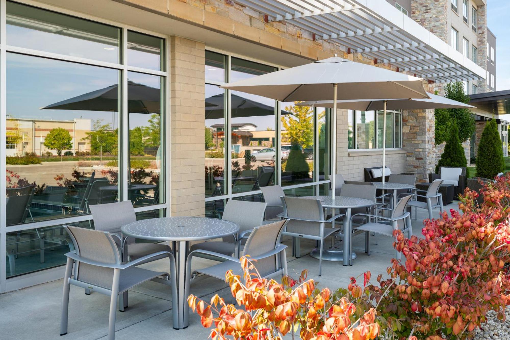 Holiday Inn Express & Suites - Madison West - Middleton By Ihg Luaran gambar