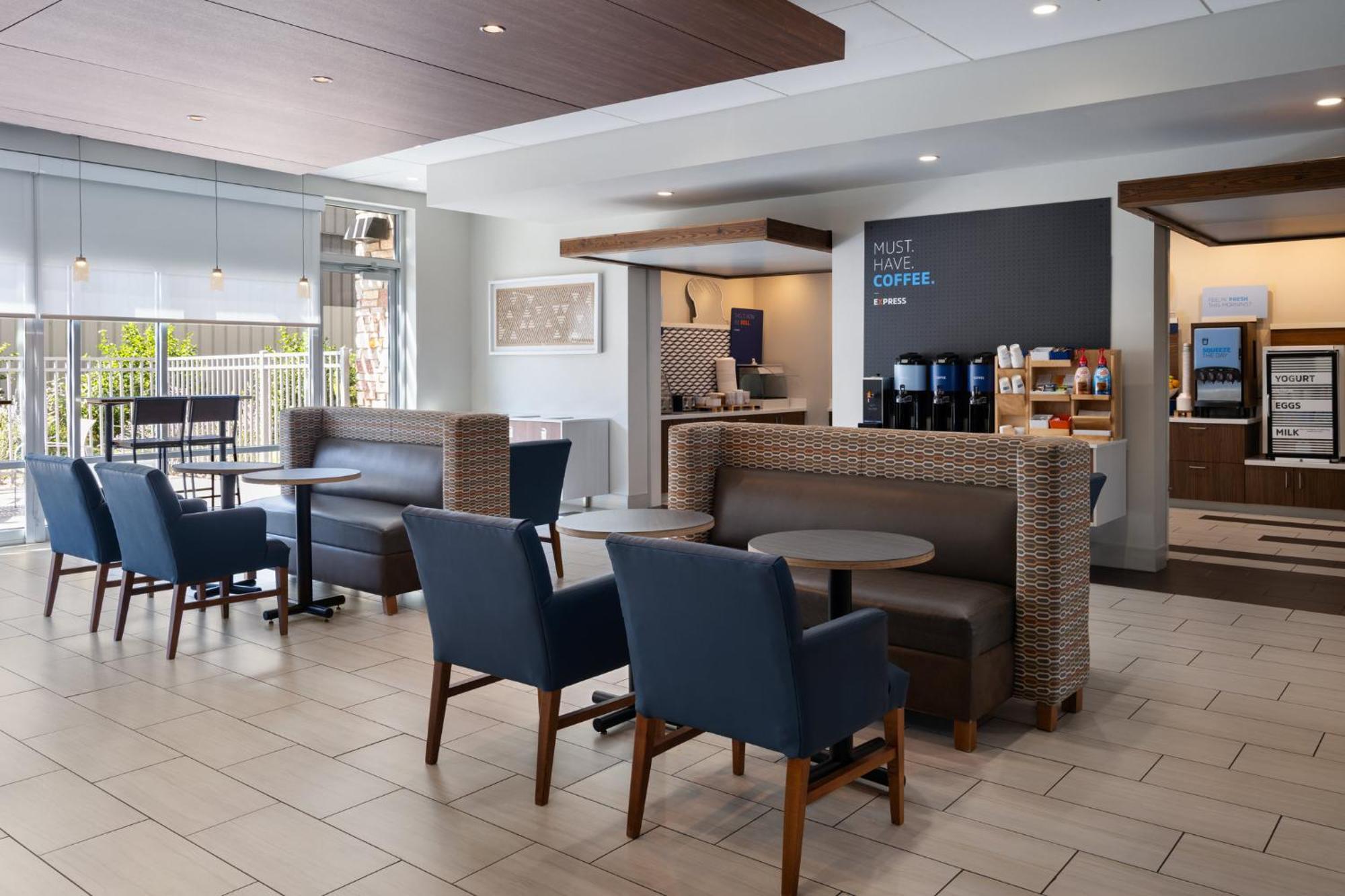 Holiday Inn Express & Suites - Madison West - Middleton By Ihg Luaran gambar